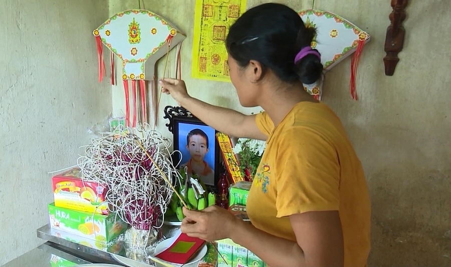 Những nỗi đau phía sau tay lái (TS 10-11)