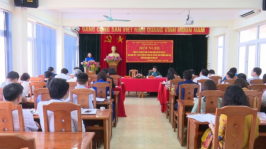 Tiếp tục tổ chức tốt các phong trào thi đua