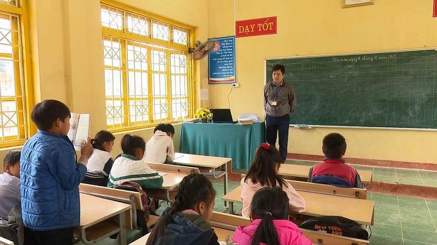 Thách thức triển khai Chương trình giáo dục phổ thông mới theo lộ trình Thách thức triển khai Chương trình giáo dục phổ thông mới theo lộ trình