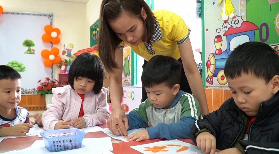 Thiếu giáo viên - nhà quản lý gặp khó Thiếu giáo viên - nhà quản lý gặp khó