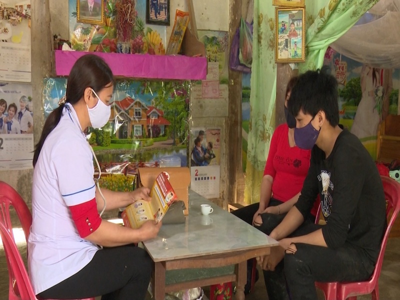 Những cán bộ là "lá chắn" phòng dịch nhung can bo la la chan phong dich