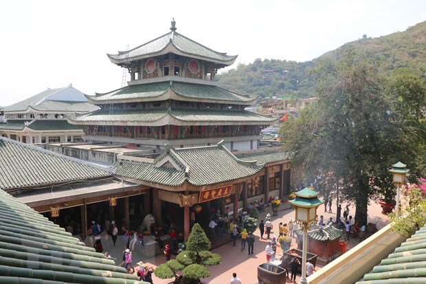 Dừng mọi hoạt động văn hóa và kinh doanh dịch vụ vui chơi, giải trí dung moi hoat dong van hoa va kinh doanh dich vu vui choi giai tri