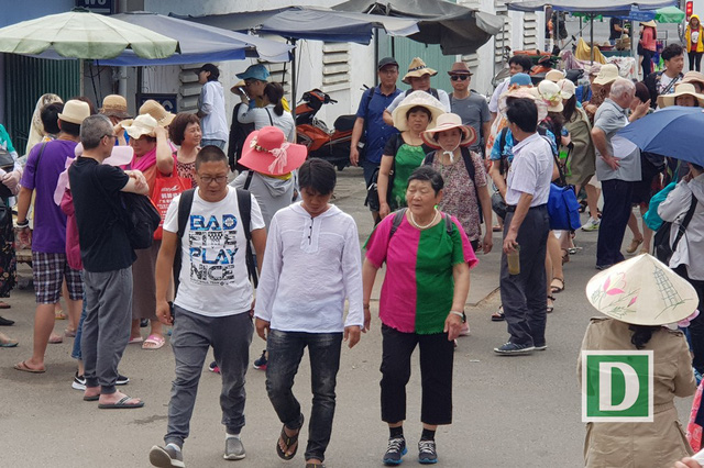 nha trang bai xe qua tai vi khach trung quoc tang manh khach nga phuc hoi