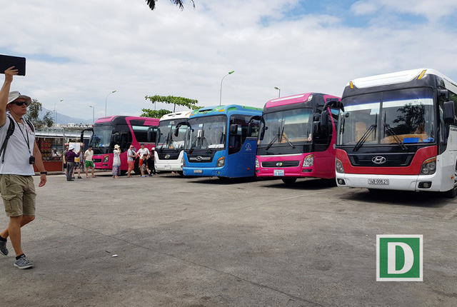 nha trang bai xe qua tai vi khach trung quoc tang manh khach nga phuc hoi