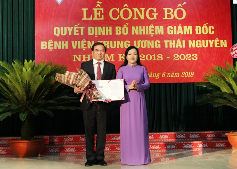 cong bo quyet dinh bo nhiem giam doc benh vien trung uong thai nguyen