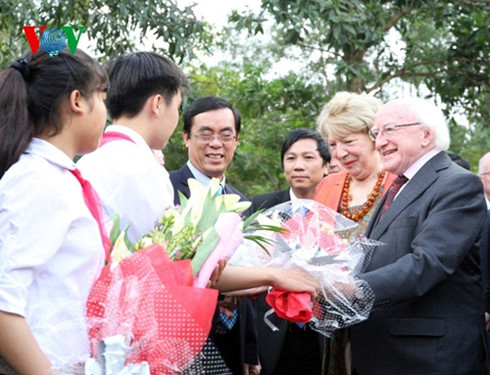 tong thong ireland michael d higgins tham tinh quang tri