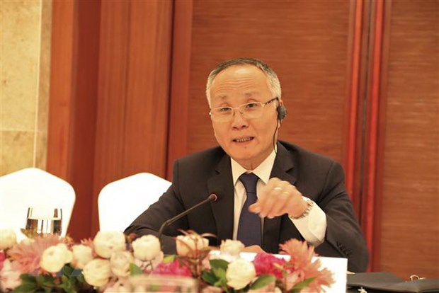 viet han dat nhieu thoa thuan hop tac nang luong cong nghiep