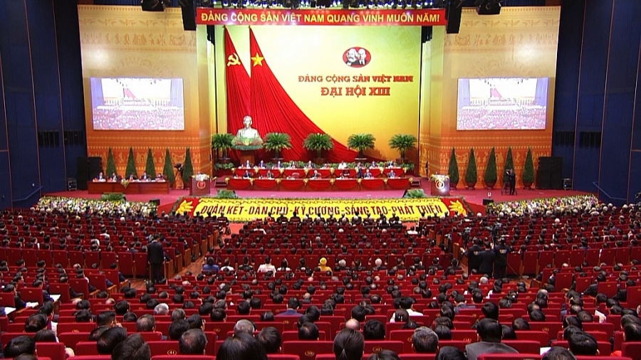 Đại hội Đảng lần thứ XIII - Lựa chọn cán bộ đủ đức, đủ tài, đủ tâm, đủ tầm Đại hội Đảng lần thứ XIII - Lựa chọn cán bộ đủ đức, đủ tài, đủ tâm, đủ tầm