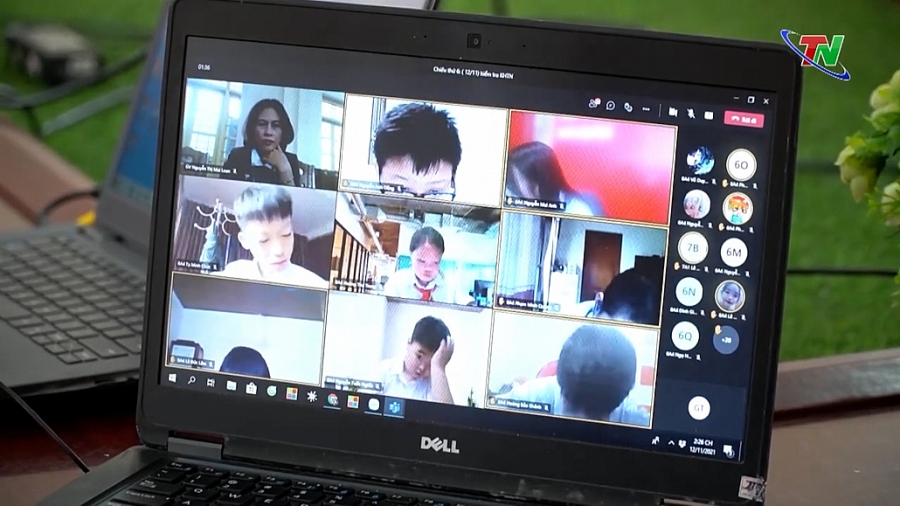 Thay đổi linh hoạt hình thức kiểm tra, đánh giá học sinh, sinh viên Thay đổi linh hoạt hình thức kiểm tra, đánh giá học sinh, sinh viên