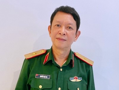 Luôn sẵn sàng một mệnh lệnh từ trái tim Luôn sẵn sàng một mệnh lệnh từ trái tim