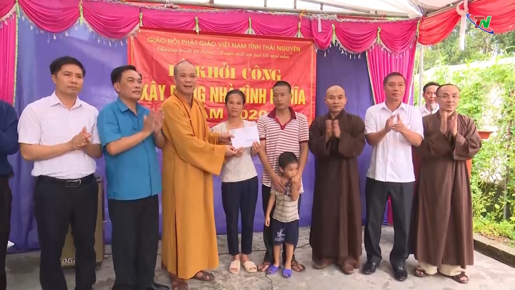 undefined Building gratitude houses