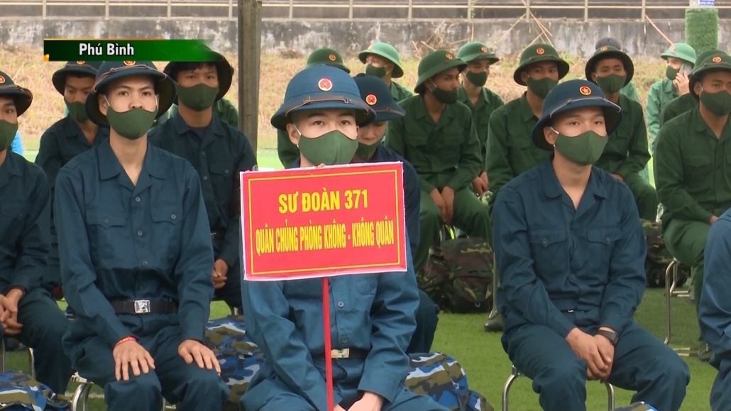 Thái Nguyên: Lễ giao nhận quân năm 2021 diễn ra trang trọng, ngắn gọn, an toàn Thái Nguyên: Lễ giao nhận quân năm 2021 diễn ra trang trọng, ngắn gọn, an toàn