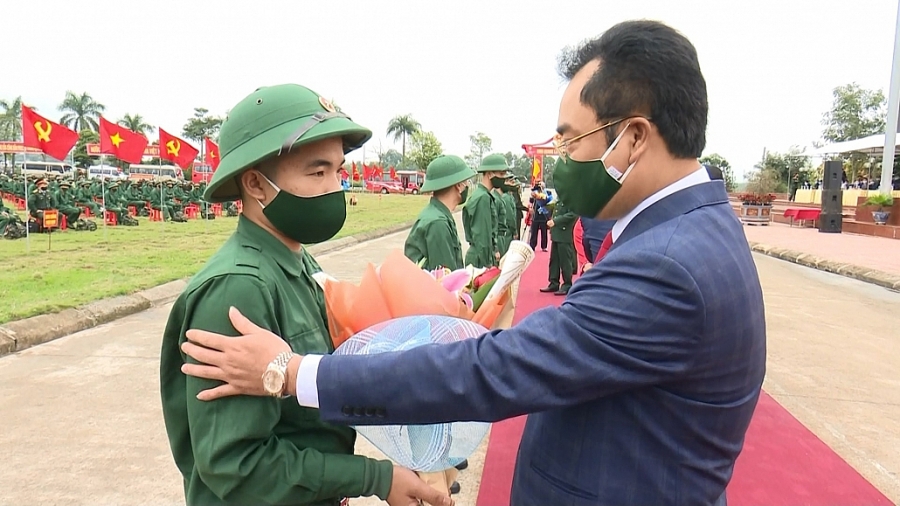 Thái Nguyên: Lễ giao nhận quân năm 2021 diễn ra trang trọng, ngắn gọn, an toàn Thái Nguyên: Lễ giao nhận quân năm 2021 diễn ra trang trọng, ngắn gọn, an toàn