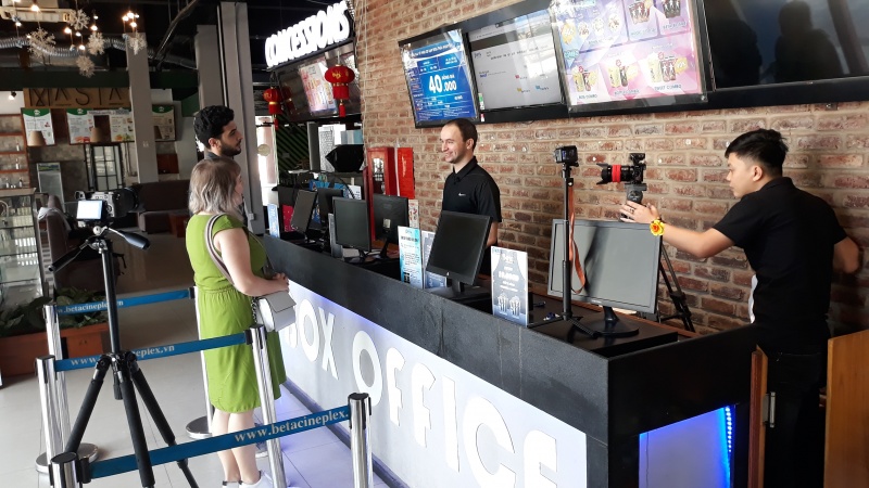 hoc tieng anh qua truyen hinh trinh do giao tiep co ban 79695