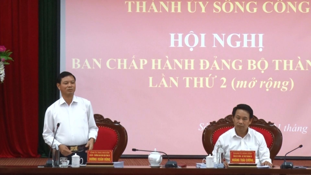 Thành ủy Sông Công họp triển khai thực hiện Nghị quyết Đại hội