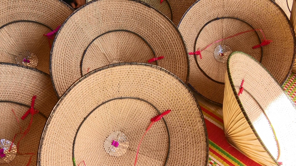 Nghề làm nón Tày ở Định Hóa Nghề làm nón Tày ở Định Hóa