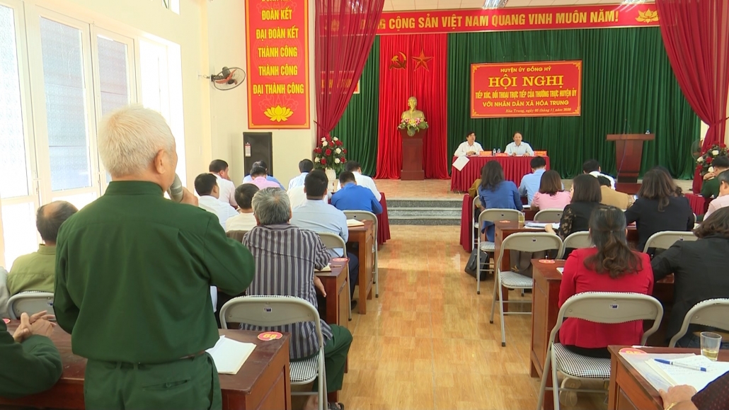 Huyện ủy Đồng Hỷ đối thoại trực tiếp thường kỳ với nhân dân Huyện ủy Đồng Hỷ đối thoại trực tiếp thường kỳ với nhân dân