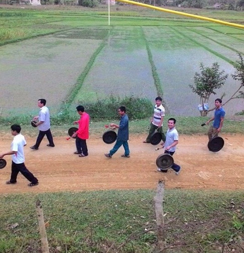 kham pha tuc mua sac bua cua nguoi muong o thanh hoa