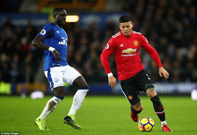 everton 0 2 mu dau an martial lingard va mourinho