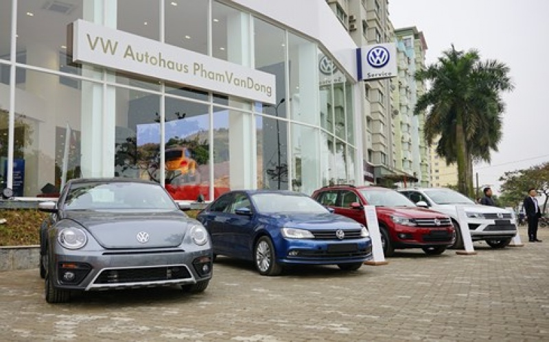 volkswagen khai truong vw autohaus o ha noi