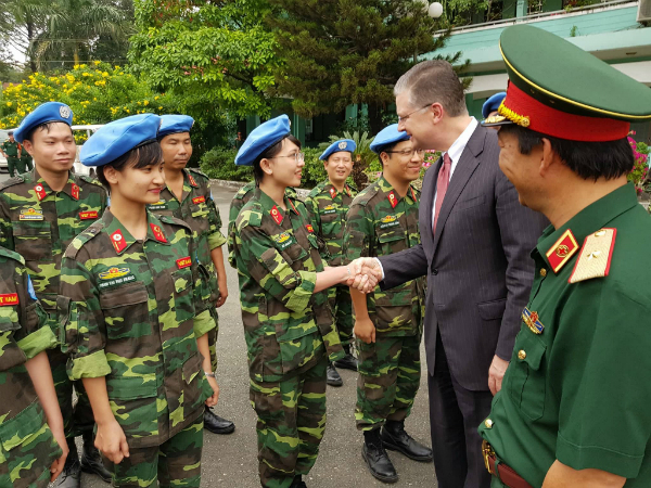 70 y bac si viet se tham gia luc luong gin giu hoa binh lien hop quoc