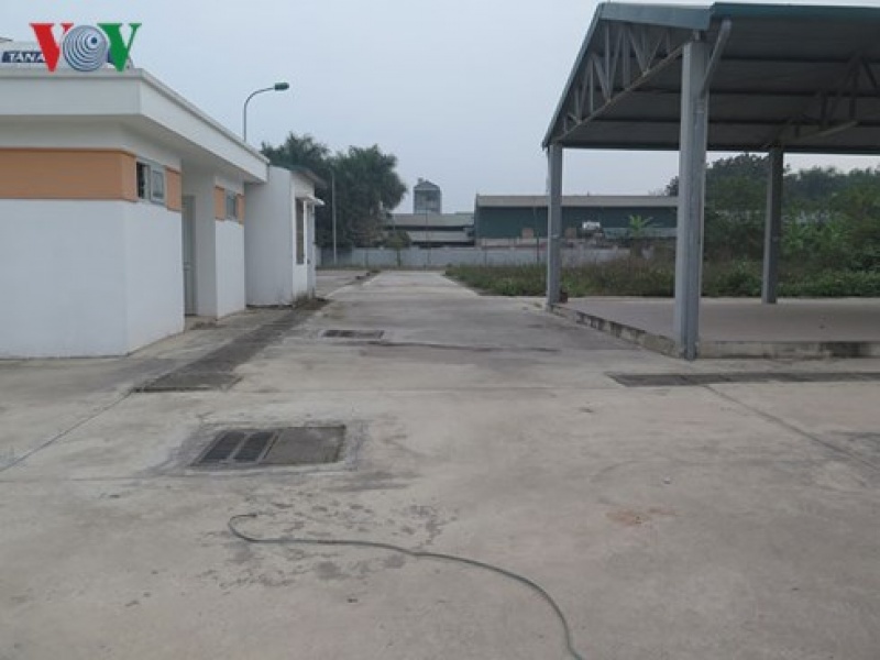 Chợ dân sinh hàng chục tỷ đồng ở Hà Nội bị bỏ hoang, cỏ mọc um tùm cho dan sinh hang chuc ty dong o ha noi bi bo hoang co moc um tum