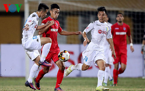 ha noi fc va than quang ninh phai thue san da afc cup