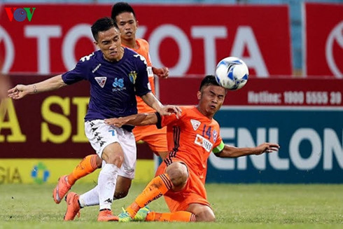 ha noi fc shb da nang dai chien tai hang day