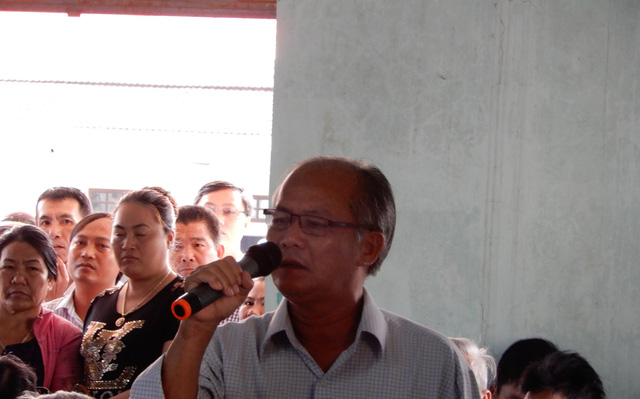 doi thoai bat thanh giua lanh dao da nang va nguoi dan song gan nha may thep