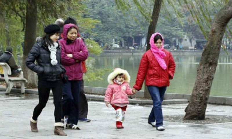 Thời tiết hôm nay: Miền Bắc nhiệt độ giảm sâu, Hà Nội rét đậm