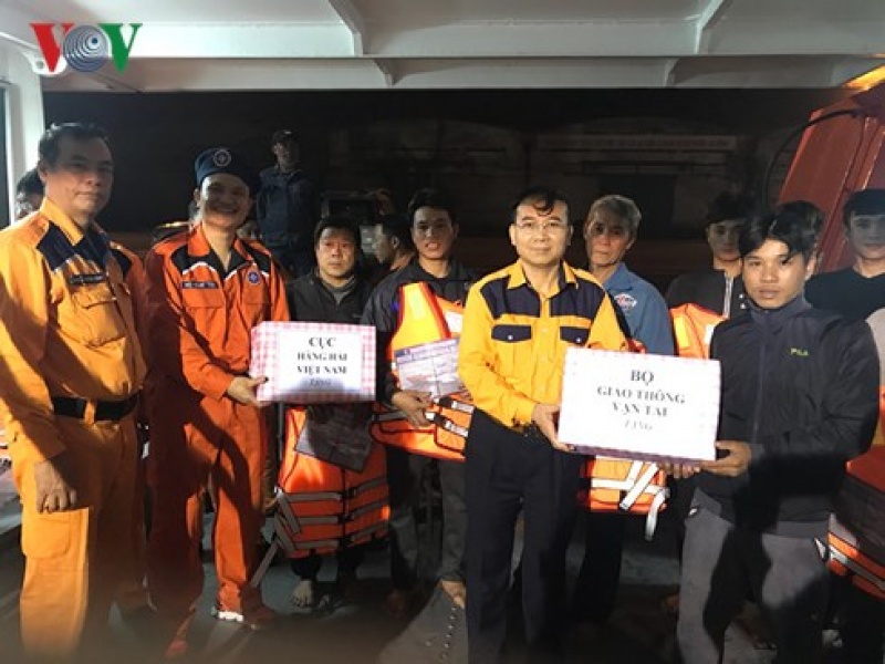 8 ngư dân gặp nạn trên biển, nguy cơ đe dọa đến tính mạng 8 ngu dan gap nan tren bien nguy co de doa den tinh mang