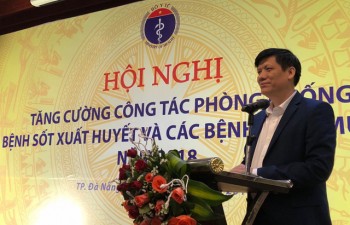 Bộ Y tế lo dịch sởi bùng phát, tiêm vắc xin sớm hơn 3 tháng