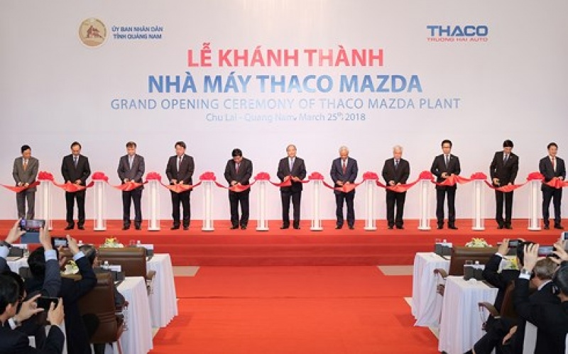 thu tuong nguyen xuan phuc du le khanh thanh nha may thaco mazda