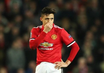 Khởi đầu tệ hại ở MU, Alexis Sanchez thừa nhận… suy sụp