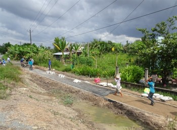 Người Khmer chung tay xây dựng phum sóc