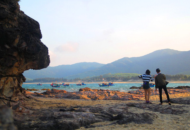 ve binh dinh kham pha ve dep nguyen so ganh da lo dieu