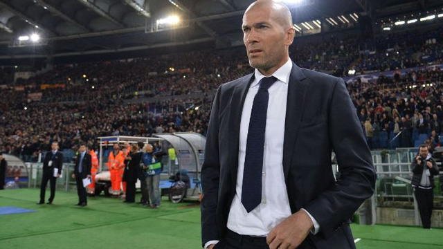 dai chien real madrid barcelona chan menh thien tu cua zidane