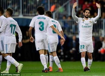 Isco lập siêu phẩm, Real Madrid soán vị trí của Valencia