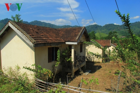 dan tai dinh cu kho so vi chu dau tu thuy dien dak drinh cham den bu