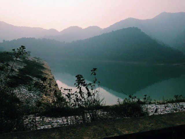 kham pha 4 diem cam trai tuyet dep ngay giua ha noi trong dip nghi le