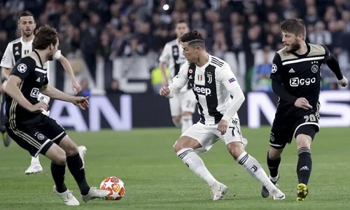 ajax loai juventus o tu ket champions league