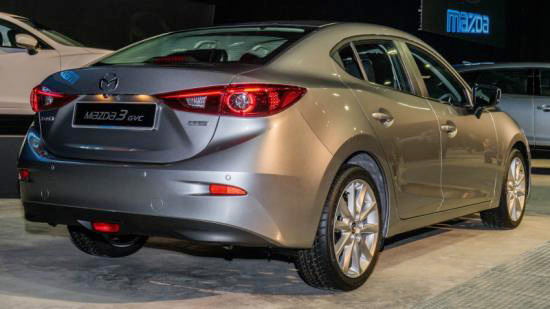 mazda3 2017 co mat tai malaysia voi gia tu 560 trieu dong