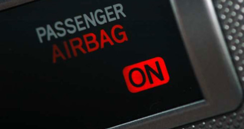 10 dieu cuc huu ich nen biet ve tui khi oto