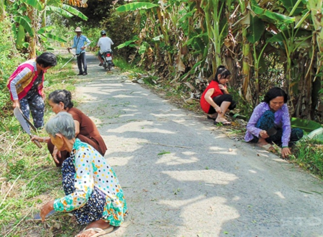 phu nu phu tan chung tay xay dung nong thon moi