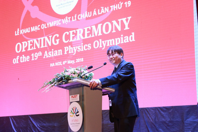 188 hoc sinh tu 25 quoc gia tham du olympic vat li chau a 2018 tai ha noi