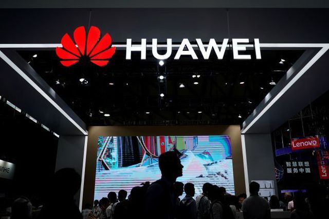 huawei gap bien co samsung huong loi