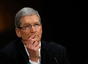 Tim Cook đứng gần bét bảng trong top 100 CEO nước Mỹ