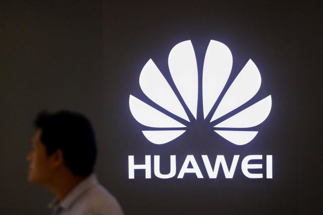 huawei phan bac tin don cat giam san xuat dien thoai thong minh