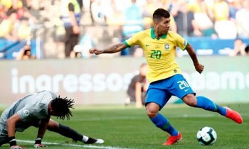 Brazil đè bẹp Peru, vào tứ kết Copa America 2019