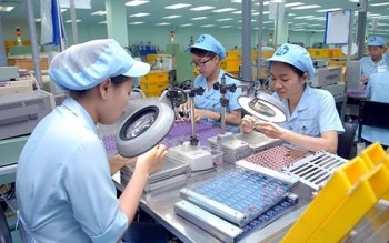 Liên kết FDI và doanh nghiệp trong nước ở Việt Nam thua Lào, Campuchia